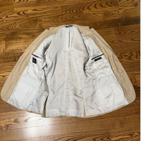 Jos A Bank Signature Silk Sport Coat Tan 40 Short Blazer Mens Jacket Derby - Picture 4 of 14